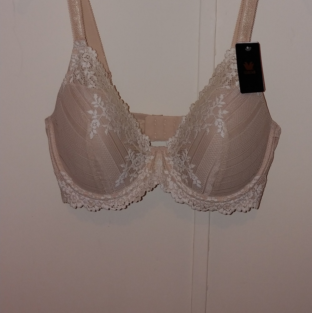 WACOAL Ladies Bra
